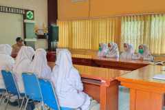 01.-Praktek-Kerja-Industri-Farmasi