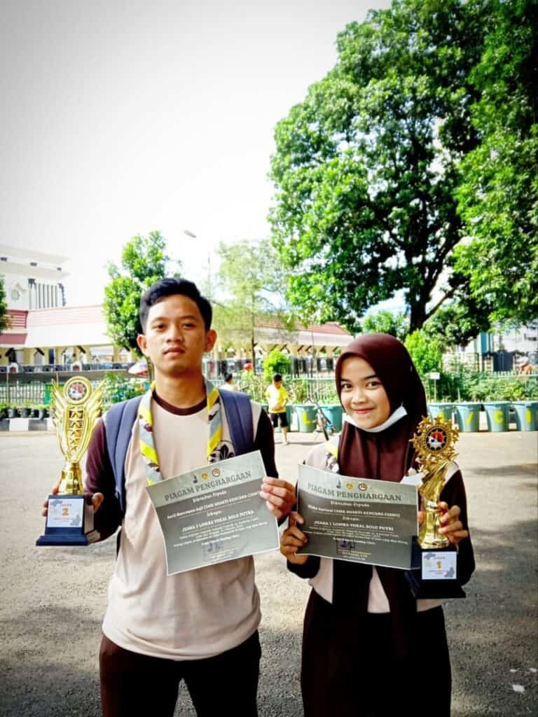 Azril dan Riska