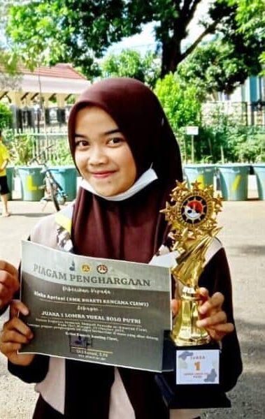 Azril dan Riska